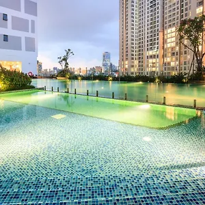 Apartment Teeup - Infinity Pool Signature